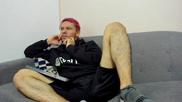 TAYSON SCOTT online show from January 13, 2026, 1:15 pm