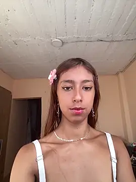 Snapshot of FOXXX_BABY chatting on December 18, 2025, 1:48 pm FOXXX BABY online show from December 18, 2025, 1:48 pm