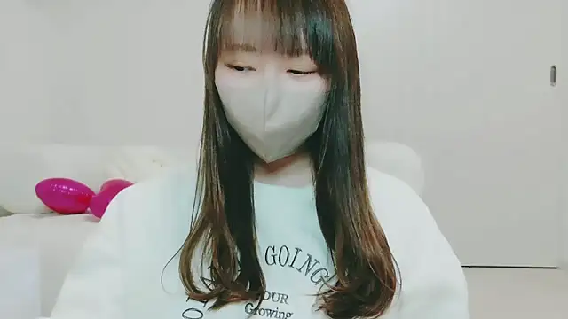 yuyuchan   online show from December 21, 2025, 10:39 am