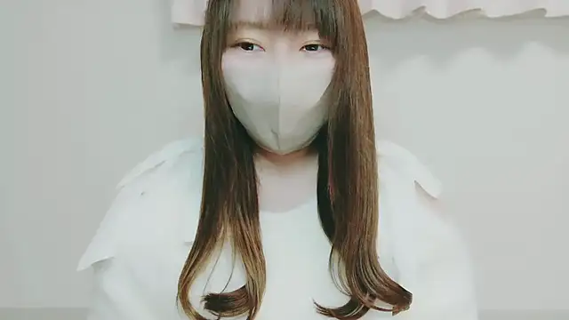 yuyuchan   online show from January 13, 2026, 12:20 pm