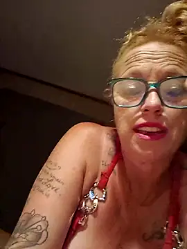 Snapshot of gailbee12 chatting on July 3, 2026, 5:58 am gailbee12 online show from July 3, 2026, 5:58 am
