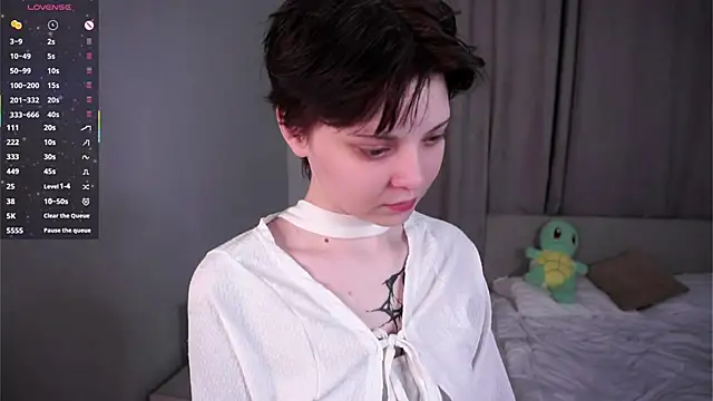 Snapshot of SharylOrbin chatting on February 5, 2026, 9:10 pm SharylOrbin online show from February 5, 2026, 9:10 pm