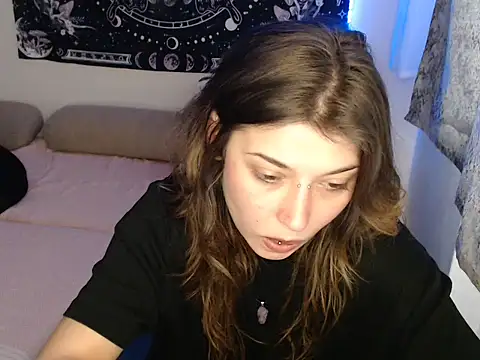 AlienforTwenty online show from January 13, 2026, 11:36 am