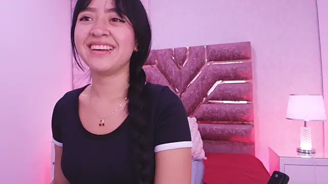 sofia go  online show from May 15, 2026, 11:52 am
