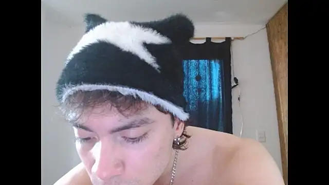 sam lilith081 online show from April 7, 2026, 9:27 pm