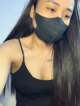 NinaBaby22 online show from May 17, 2026, 7:19 am