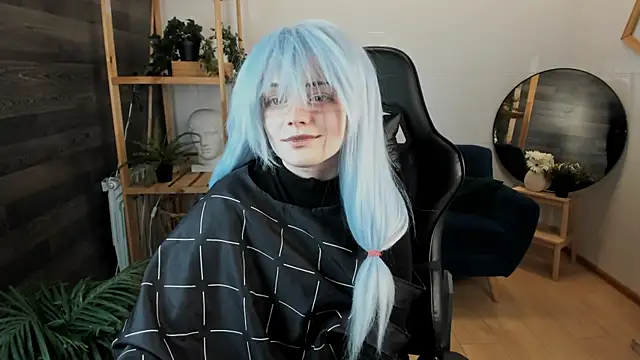 KellyKik online show from January 9, 2026, 1:18 pm