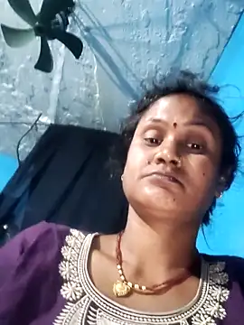 Akanksha soni online show from March 20, 2026, 9:38 pm