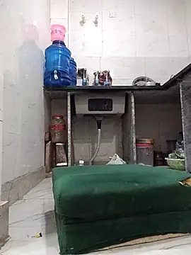 Barbie-Doll7 online show from February 7, 2026, 4:53 am