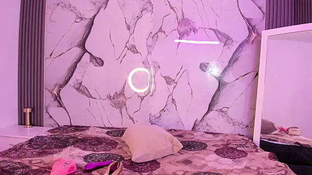 RoseStarkx online show from January 13, 2026, 8:57 pm