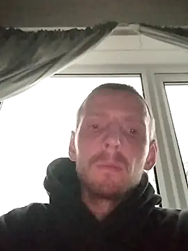 Snapshot of CrookedBunk3527 chatting on December 21, 2025, 8:16 am CrookedBunk3527 online show from December 21, 2025, 8:16 am