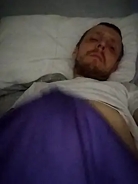 Snapshot of CrookedBunk3527 chatting on January 12, 2026, 10:14 pm CrookedBunk3527 online show from January 12, 2026, 10:14 pm