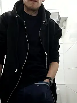 Snapshot of CrookedBunk3527 chatting on January 15, 2026, 5:22 am CrookedBunk3527 online show from January 15, 2026, 5:22 am