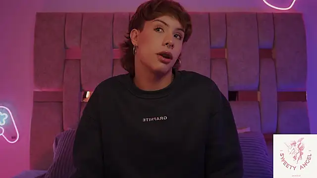 Snapshot of _SweetyAngel_ chatting on January 14, 2026, 11:47 am SweetyAngel online show from January 14, 2026, 11:47 am