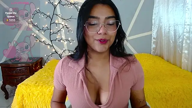 valkydoll2 online show from January 12, 2026, 12:06 am