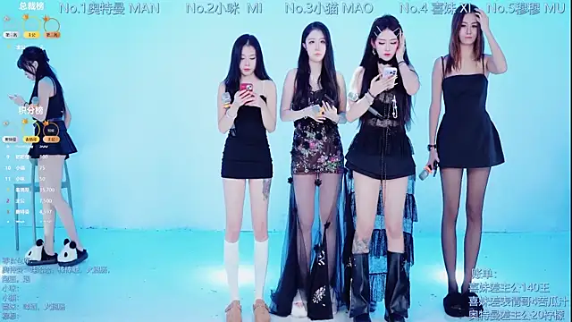 Snapshot of Luckygirls-339 chatting on December 19, 2025, 11:18 pm Luckygirls-339 online show from December 19, 2025, 11:18 pm