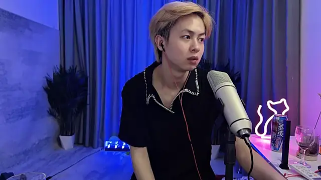 hafabva online show from April 7, 2026, 5:04 pm