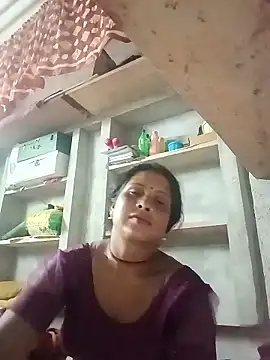 Shreya pandit online show from March 16, 2026, 6:10 pm