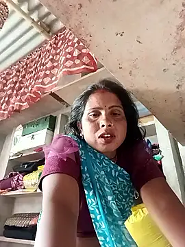 Shreya pandit online show from April 11, 2026, 7:38 am