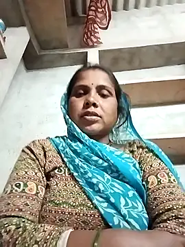 Shreya pandit online show from February 16, 2026, 6:39 pm