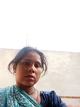 Shreya pandit online show from May 16, 2026, 1:48 am