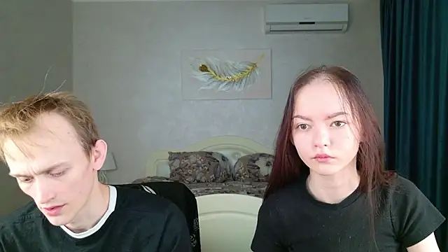 Snapshot of WeksaMur chatting on February 11, 2026, 9:14 pm WeksaMur online show from February 11, 2026, 9:14 pm