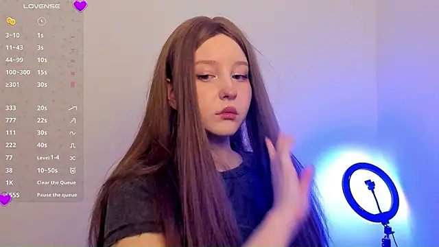 Stella MoonLight online show from February 6, 2026, 5:09 pm