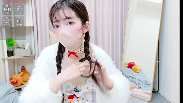 nono 0o online show from February 15, 2026, 10:58 am