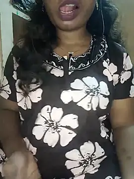 Snapshot of tamilsaisree chatting on July 6, 2026, 4:31 pm tamilsaisree online show from July 6, 2026, 4:31 pm