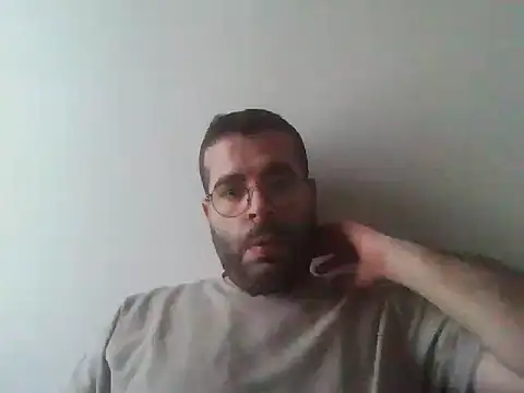 Snapshot of kkadam1 chatting on May 31, 2026, 3:40 pm kkadam1 online show from May 31, 2026, 3:40 pm