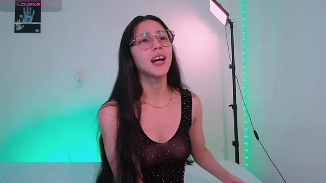 Snapshot of CharlottegrayX chatting on March 1, 2026, 4:01 am CharlottegrayX online show from March 1, 2026, 4:01 am