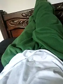 Snapshot of Jucas777 chatting on December 17, 2025, 8:25 pm Jucas777 online show from December 17, 2025, 8:25 pm