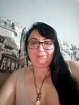 MariSwan222 online show from May 9, 2026, 8:56 pm