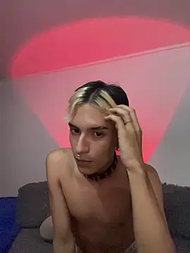 Dracco Velour  online show from February 18, 2026, 5:05 am