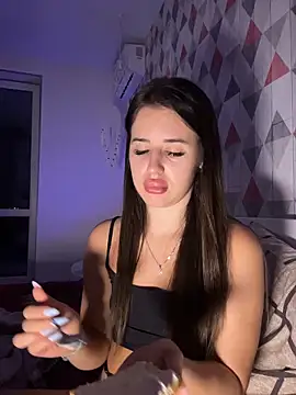 Lira Fayeee online show from June 30, 2026, 8:09 pm