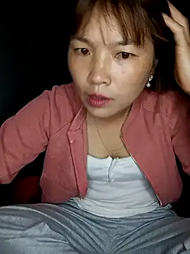 May-Ne online show from March 9, 2026, 3:04 pm