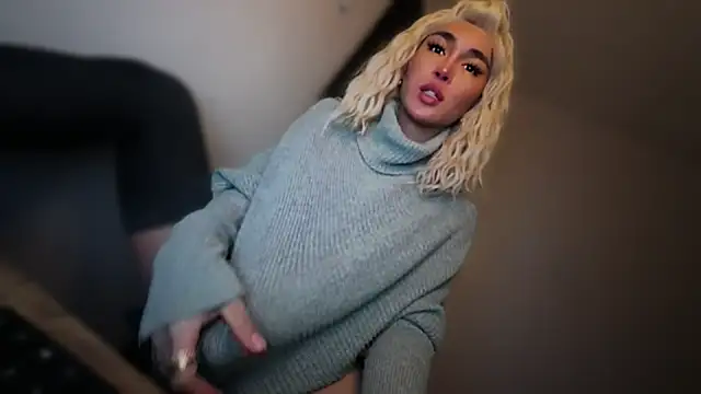 mxshemale ladyboy online show from December 4, 2025, 9:58 pm