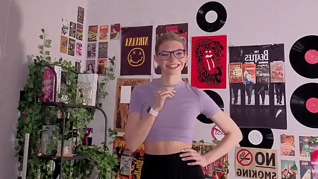 JeaneneWoltz online show from January 19, 2026, 9:13 am