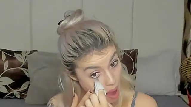 RaisaHot online show from March 27, 2026, 12:06 pm