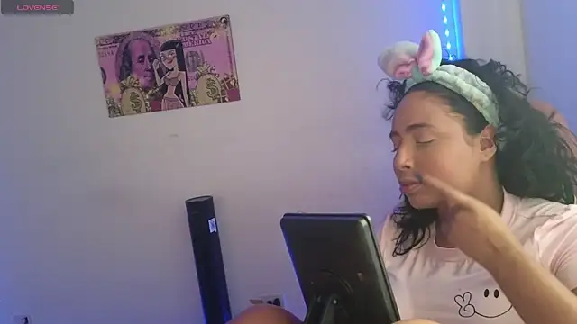 Valery  lovex online show from March 9, 2026, 11:58 am