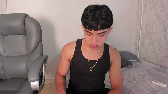  TaylorBlack online show from March 25, 2026, 11:31 am