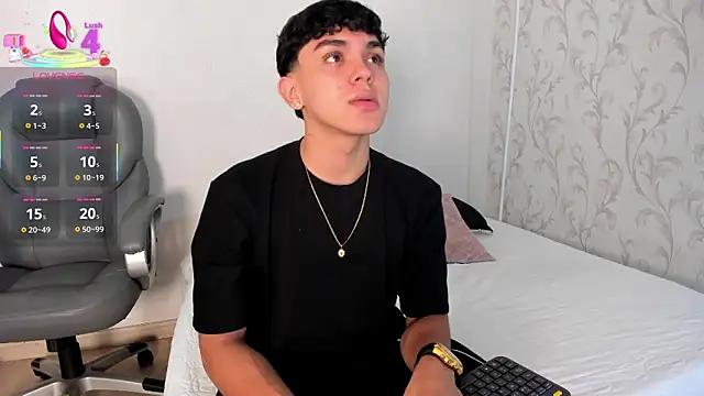  TaylorBlack online show from February 27, 2026, 11:32 am