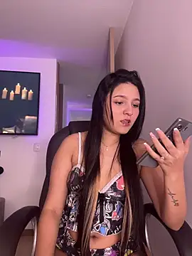 Snapshot of Camila_sanchez25 chatting on February 24, 2026, 8:21 pm Camila sanchez25 online show from February 24, 2026, 8:21 pm