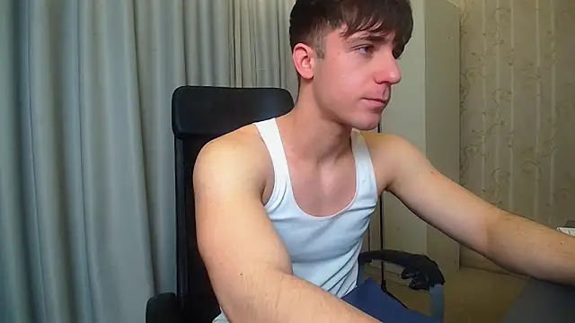 Snapshot of KellenWest chatting on January 11, 2026, 5:36 am KellenWest online show from January 11, 2026, 5:36 am