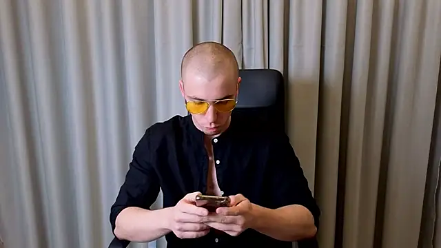 KellenWest online show from March 29, 2026, 4:36 am