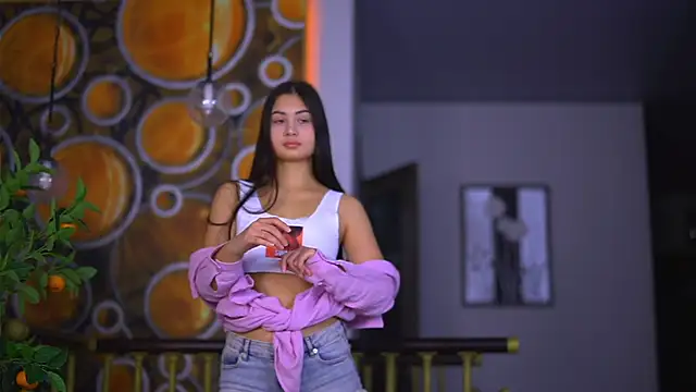 LorettaBeetz online show from December 22, 2025, 5:46 pm