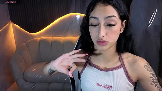 Tifany Tx online show from March 29, 2026, 7:48 pm