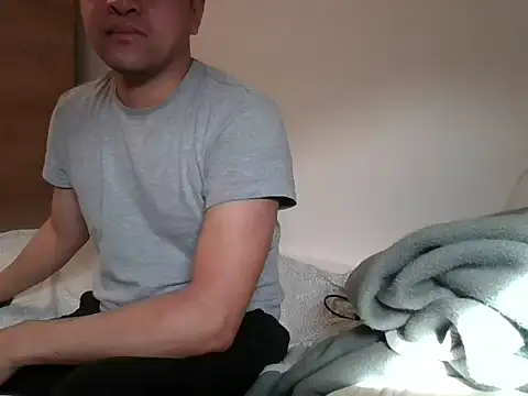 sweetpinoy2027 online show from February 23, 2026, 8:59 am