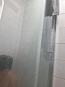 sweetpinoy2027 online show from February 12, 2026, 4:45 am