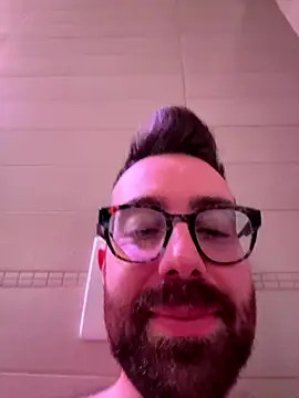 RickyGay94 online show from December 18, 2025, 2:43 pm